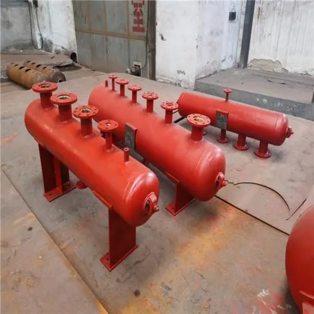 松潘分集水器安装高度